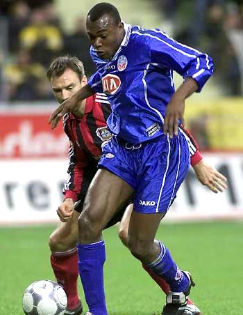 一些球员在 一些球员在